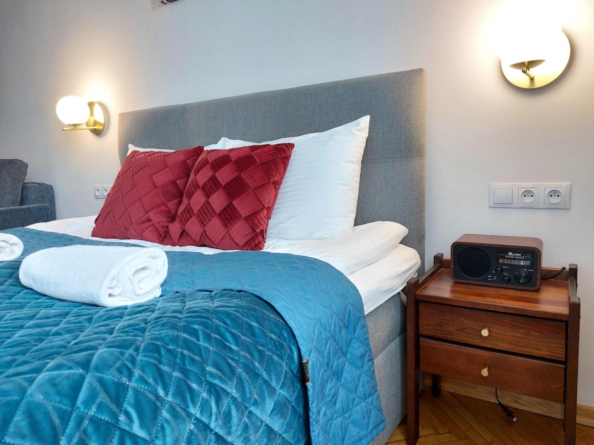 Unique Style Old Town - 25 Min From The Airport - By Homelike Apartmán