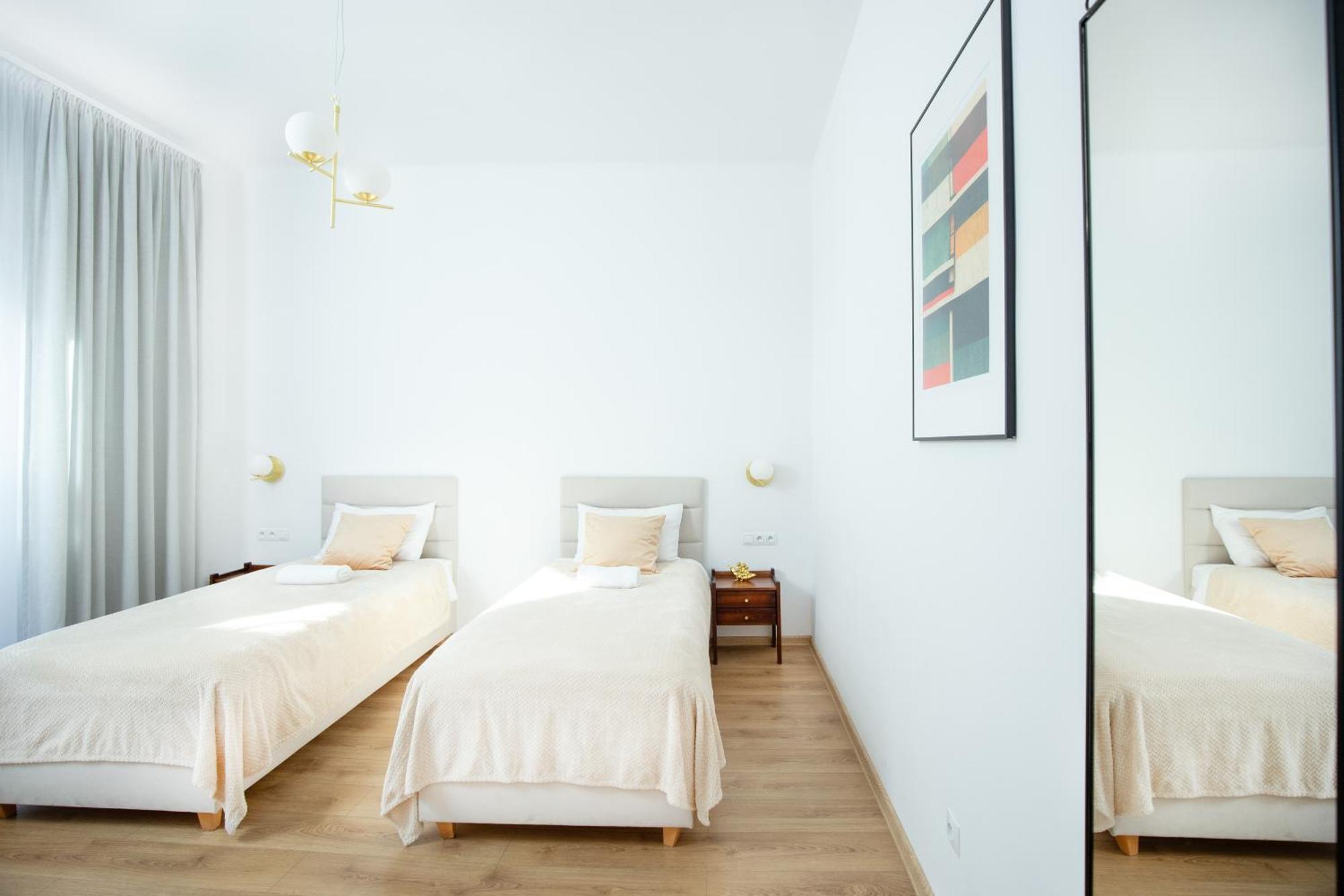 Unique Style Old Town - 25 Min From The Airport - By Homelike * Krakov