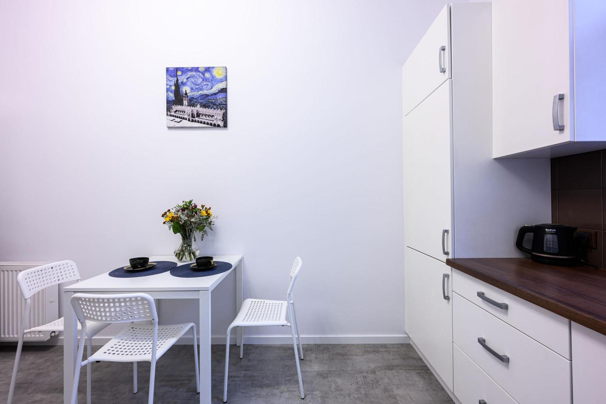 Unique Style Old Town - 25 Min From The Airport - By Homelike Apartment Krakow