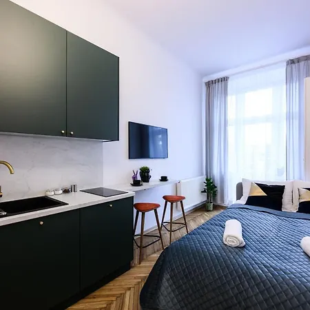 Unique Style Apartments Old Town - 25 Min From The Airport - By Homelike Krakow Exterior photo