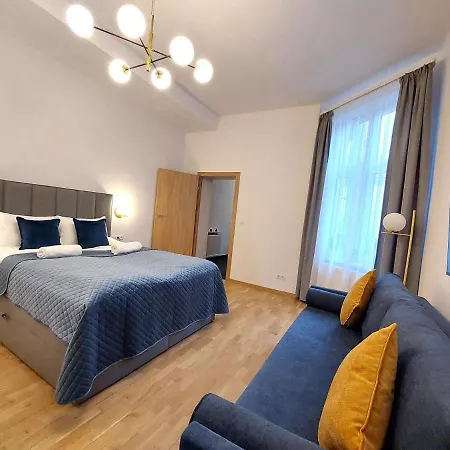 Unique Style Apartments Old Town - 25 Min From The Airport - By Homelike Krakow Exterior photo
