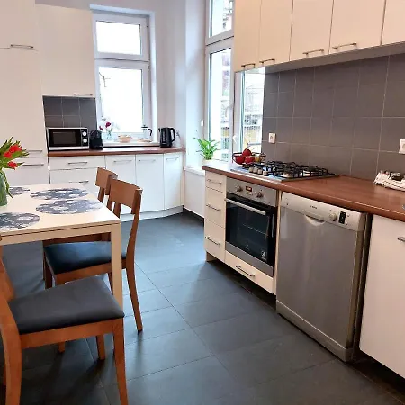Unique Style Apartments Old Town - 25 Min From The Airport - By Homelike Krakow Exterior photo