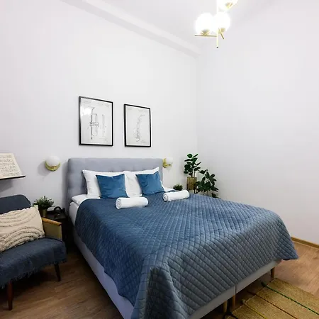 Unique Style Apartments Old Town - 25 Min From The Airport - By Homelike Krakow Exterior photo