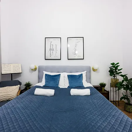 Unique Style Apartments Old Town - 25 Min From The Airport - By Homelike Krakow Exterior photo