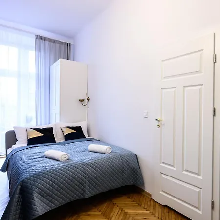 Unique Style Apartments Old Town - 25 Min From The Airport - By Homelike Krakow Exterior photo
