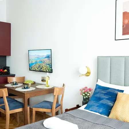 Unique Style Apartments Old Town - 25 Min From The Airport - By Homelike Krakow Exterior photo