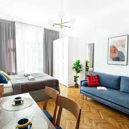 Unique Style Apartments Old Town - 25 Min From The Airport - By Homelike Krakow Exterior photo