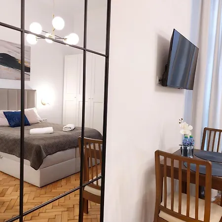 Unique Style Apartments Old Town - 25 Min From The Airport - By Homelike Krakow Exterior photo
